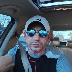 Meet your Posher, Rivera